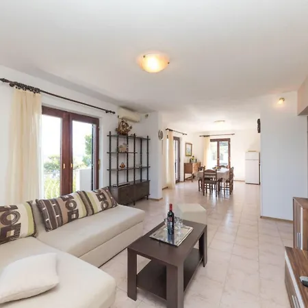 Casa de Férias House Jelka Okrug Gornji