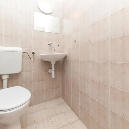 Casa de Férias House Jelka Okrug Gornji